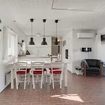 Vakantiehuis Marjon - 400m From The Sea By Interhome